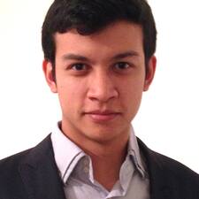 Pierre-Luc, Airbnb guest