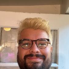 Raul, Airbnb guest